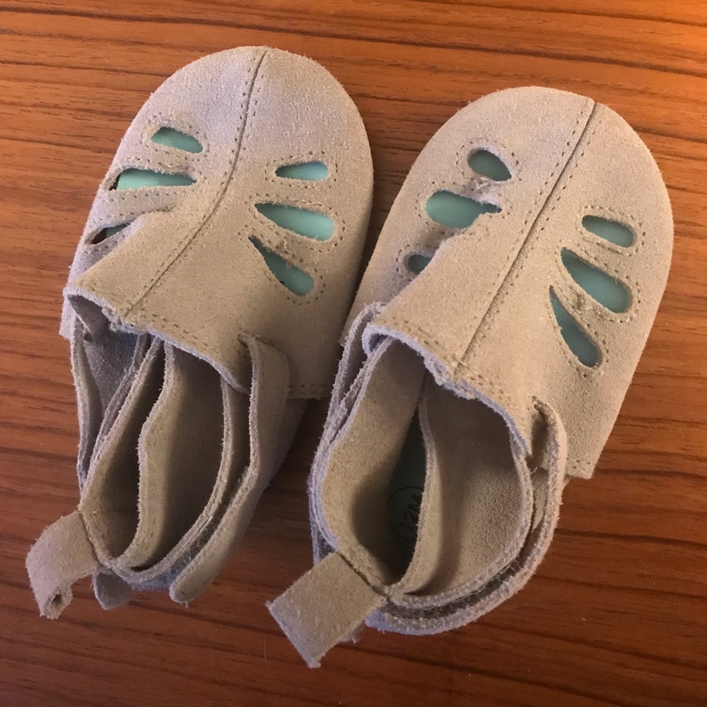 Zutano suede sandals size 12 month